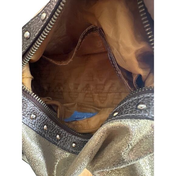 Kathy Van Zeeland gold-colored hobo bag 
c2 - Picture 6 of 6